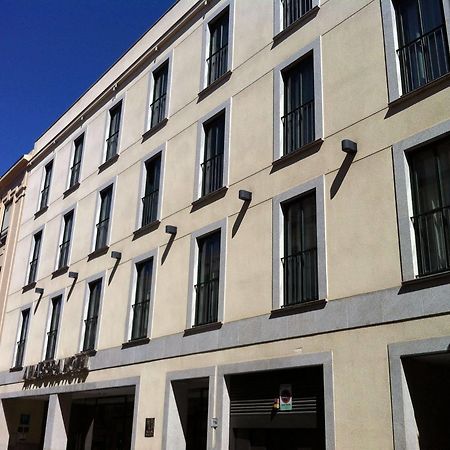 Exe Agora Caceres Hotel Bagian luar foto
