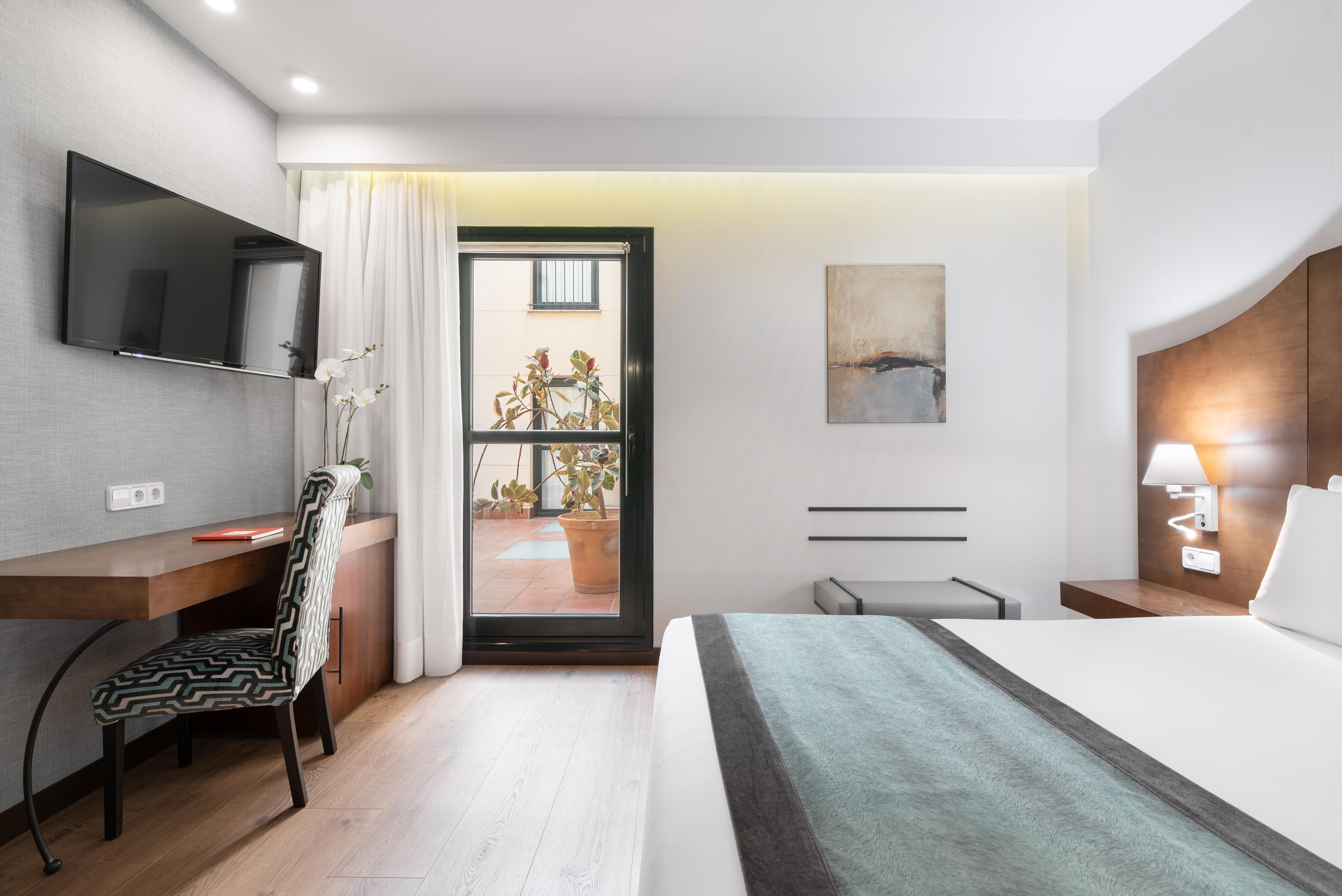 Exe Agora Caceres Hotel Bagian luar foto