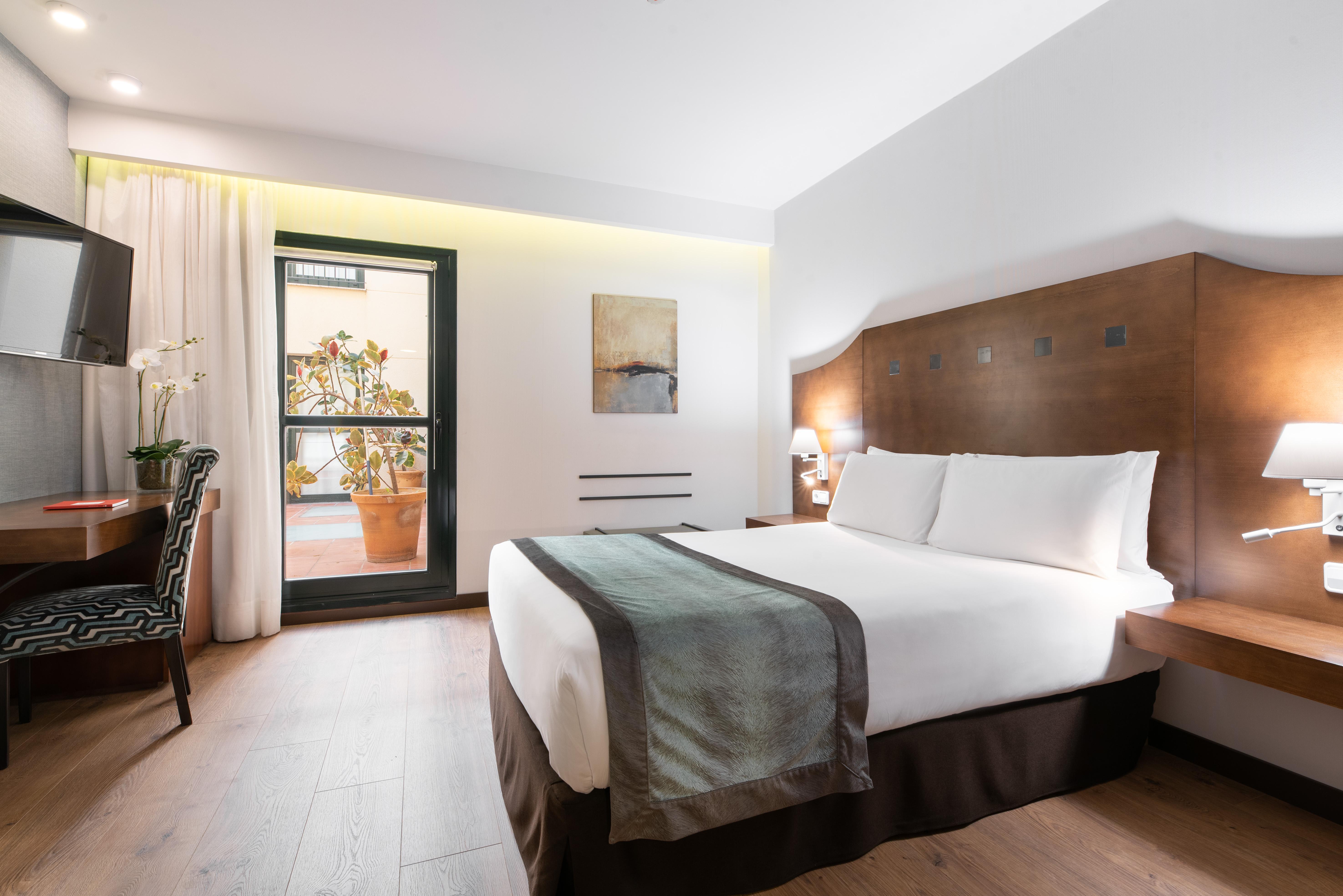 Exe Agora Caceres Hotel Bagian luar foto
