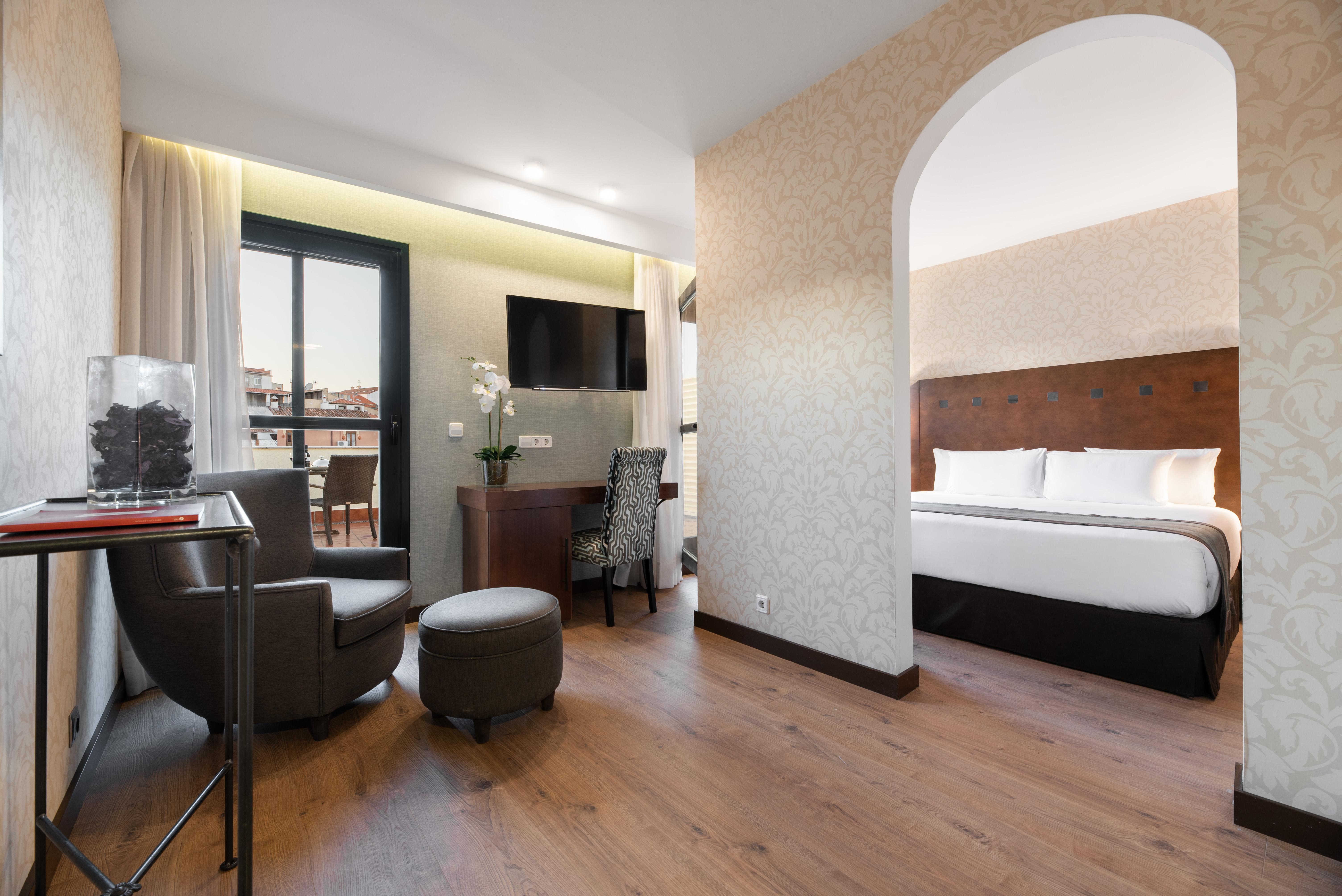 Exe Agora Caceres Hotel Bagian luar foto