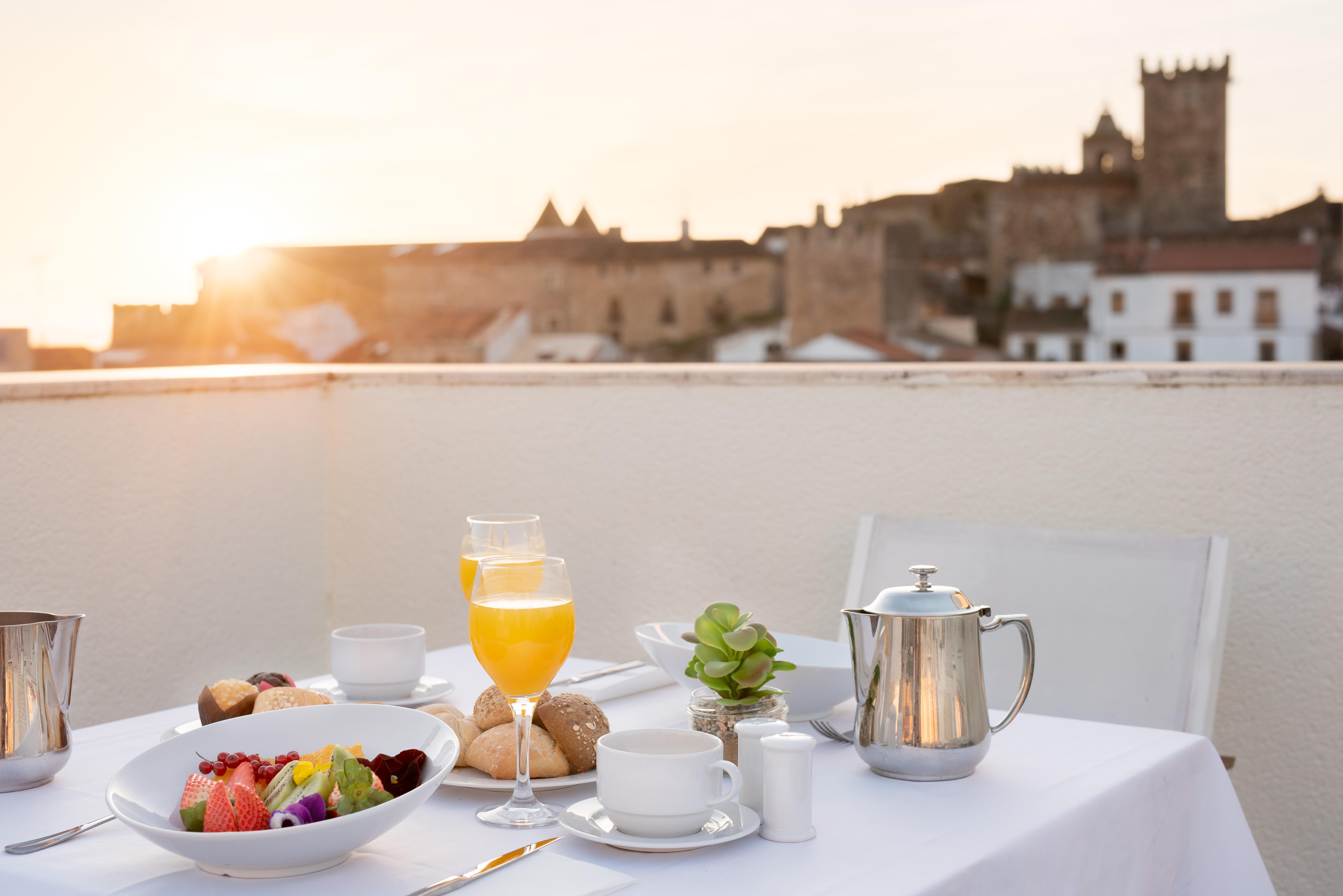 Exe Agora Caceres Hotel Bagian luar foto