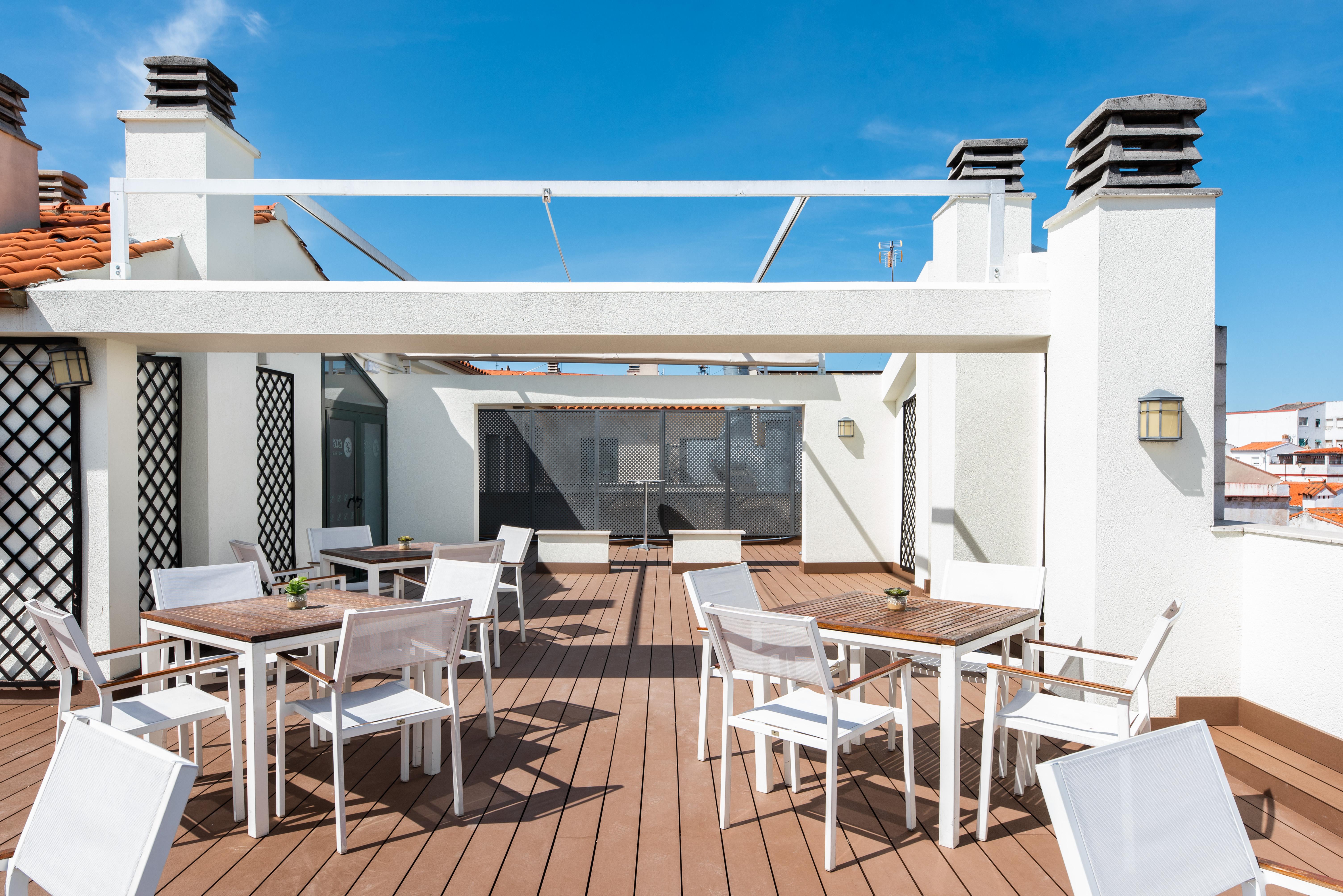 Exe Agora Caceres Hotel Bagian luar foto