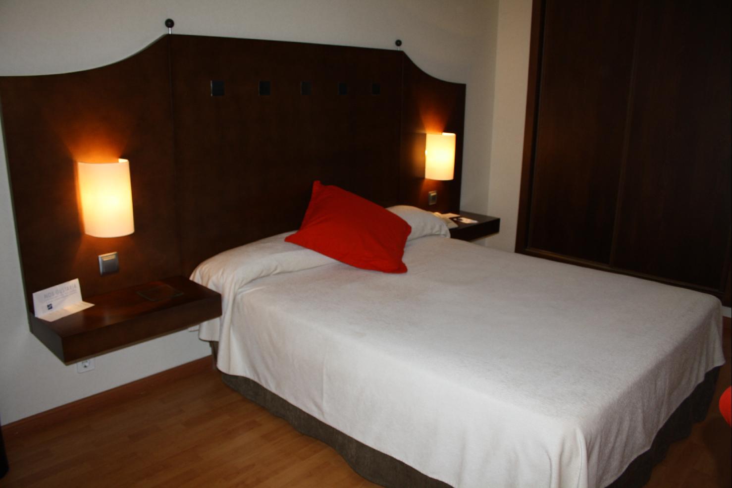Exe Agora Caceres Hotel Bagian luar foto