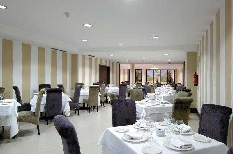 Exe Agora Caceres Hotel Bagian luar foto