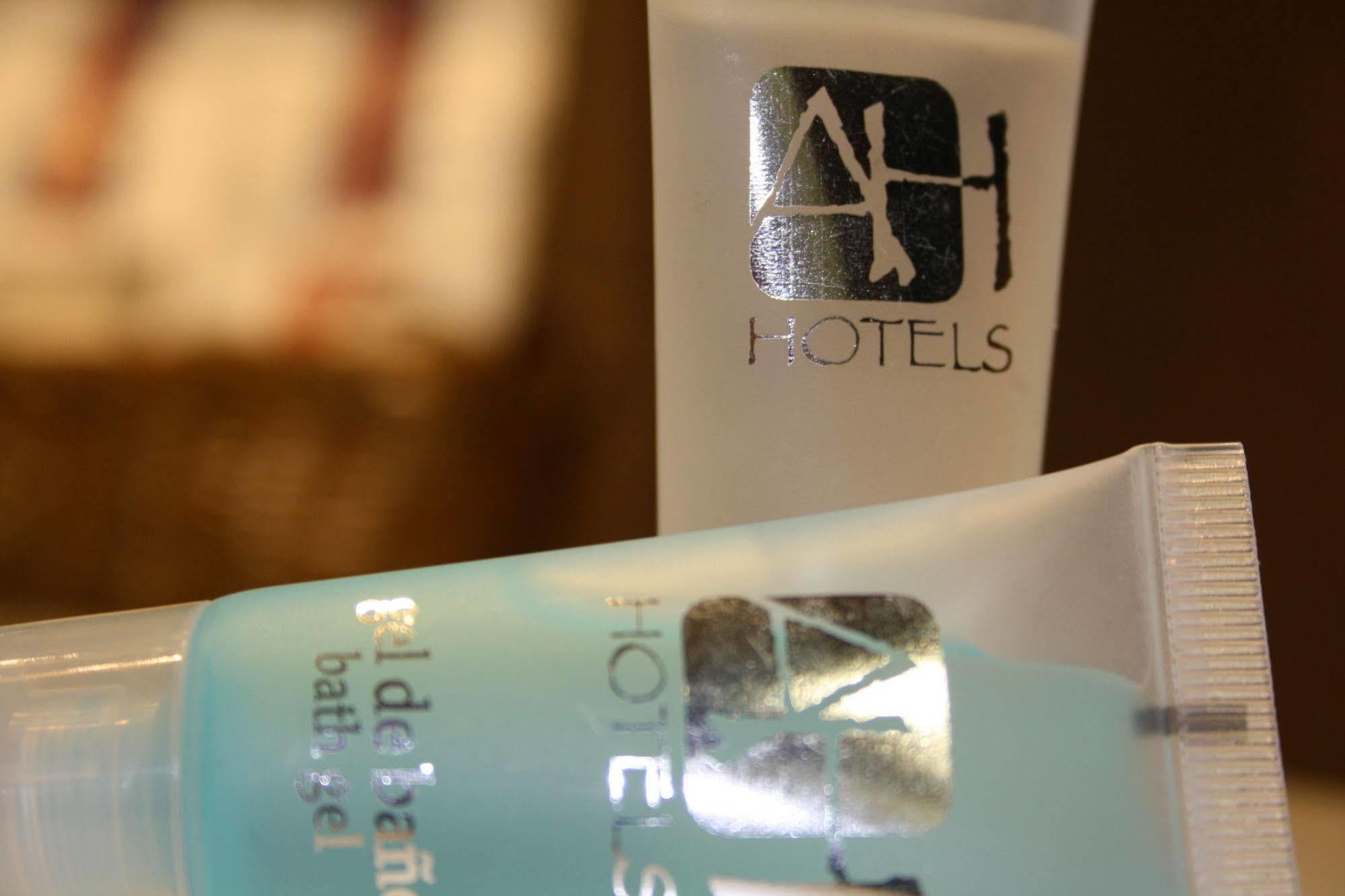 Exe Agora Caceres Hotel Bagian luar foto
