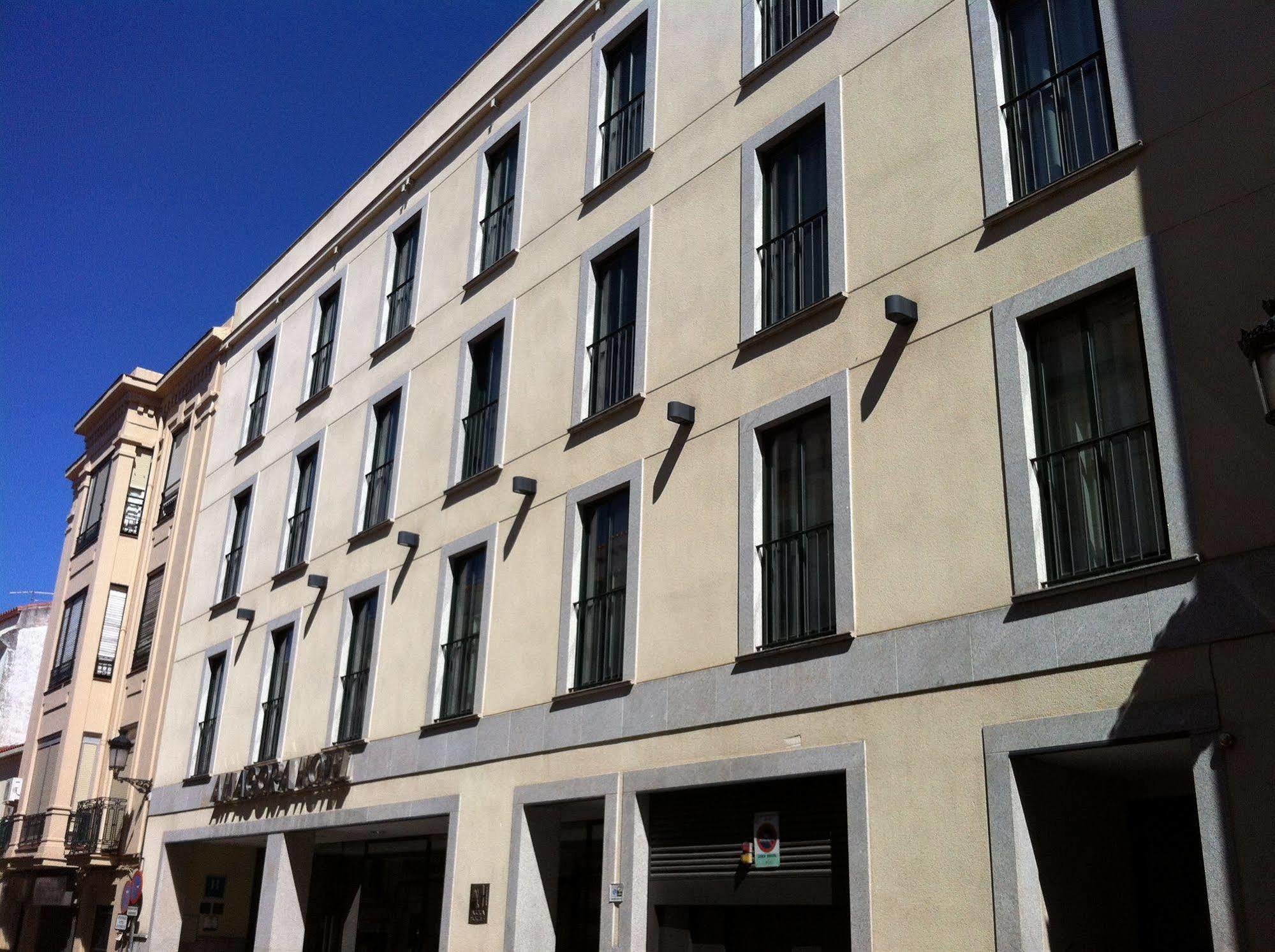 Exe Agora Caceres Hotel Bagian luar foto