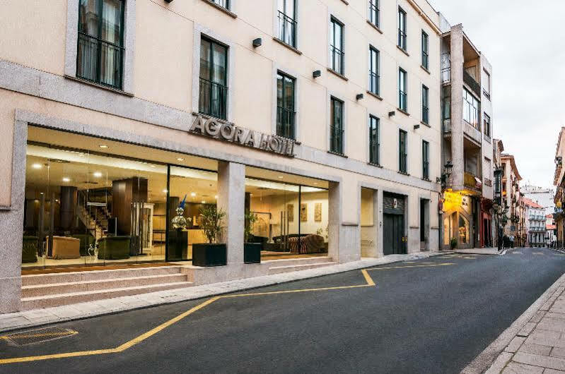 Exe Agora Caceres Hotel Bagian luar foto